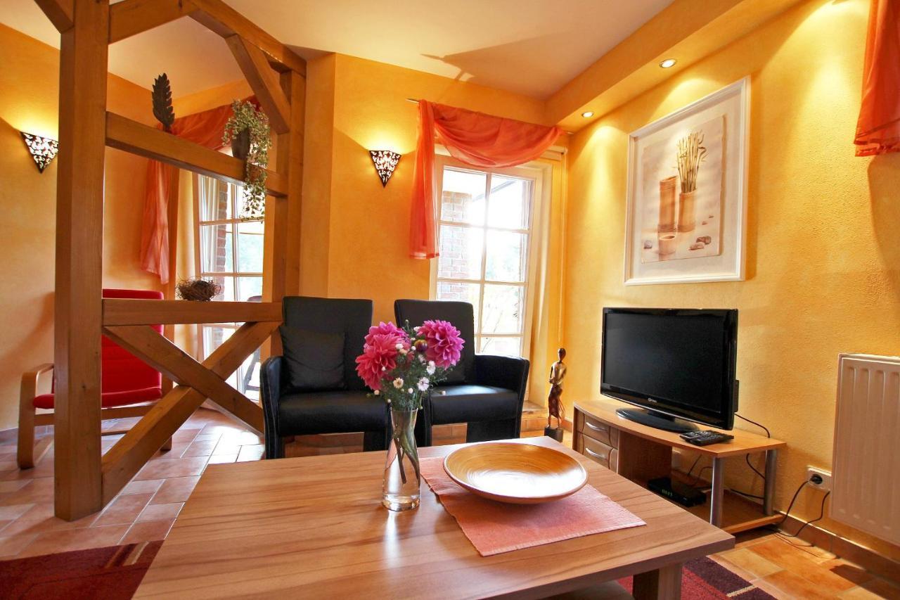 Ferienwohnung Neustrelitz See 7701 Ngoại thất bức ảnh